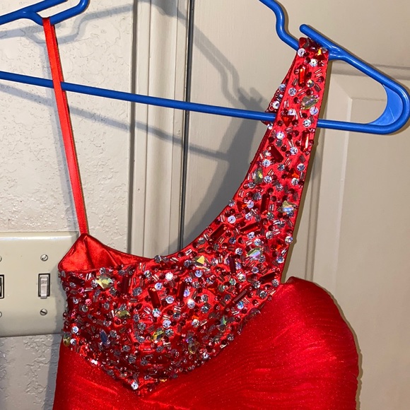 Homecoming/Party Dress - Picture 3 of 4